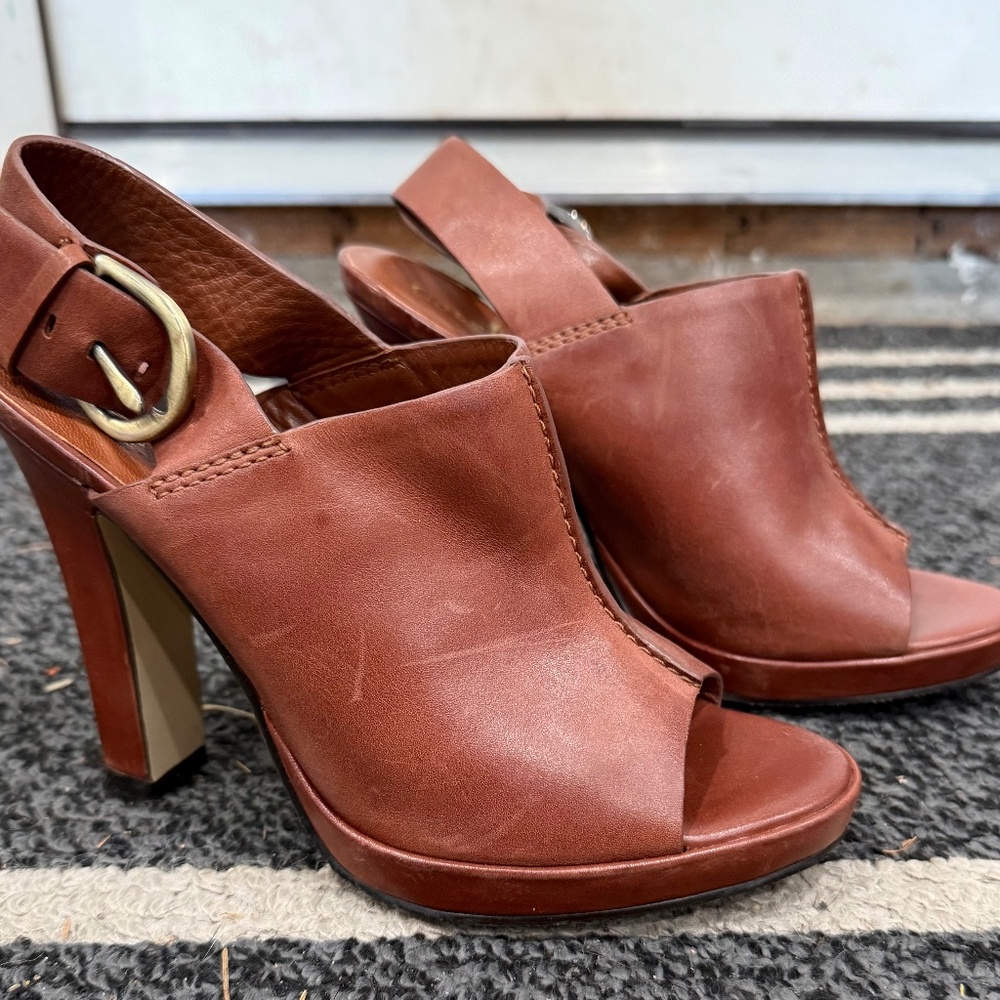 Cole Haan 6.5 M women’s sandals